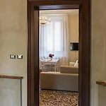 Apartamento Alighieri Theatre Charming *